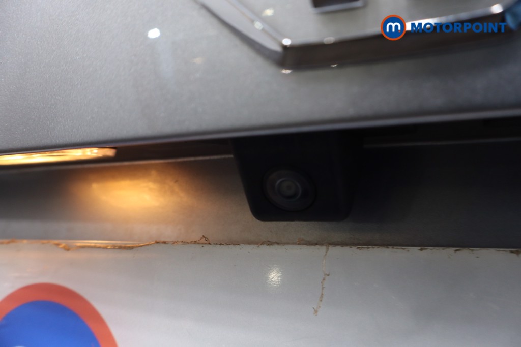 Mg Motor Uk ZS Trophy Automatic Petrol-Electric Hybrid SUV - Stock Number (1616846) - 37th supplementary image