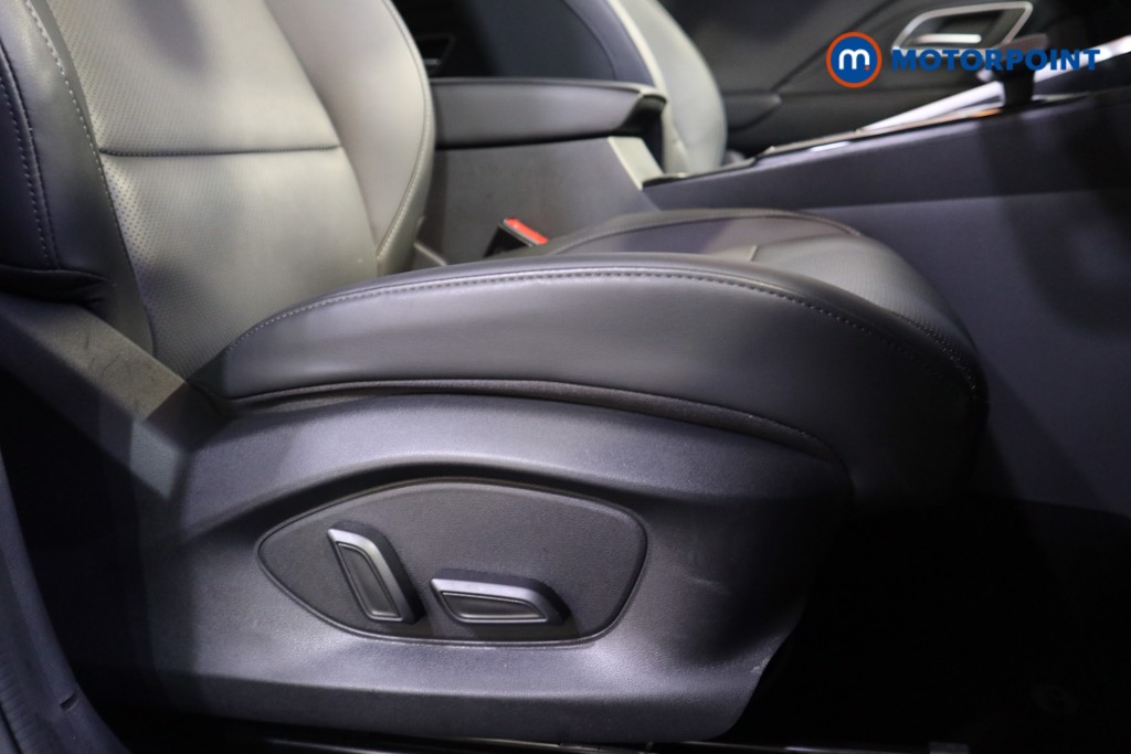 Mg Motor Uk ZS Trophy Automatic Petrol-Electric Hybrid SUV - Stock Number (1616864) - 16th supplementary image