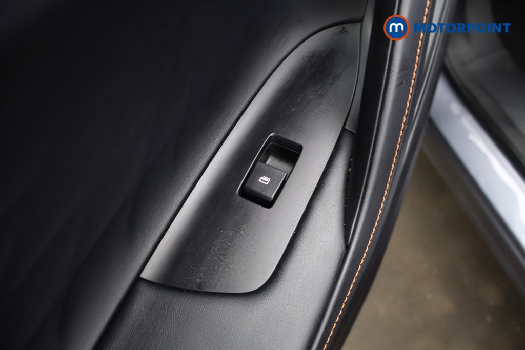 Mg Motor Uk HS Trophy Automatic Petrol-Electric Hybrid SUV - Stock Number (1616867) - 33rd supplementary image