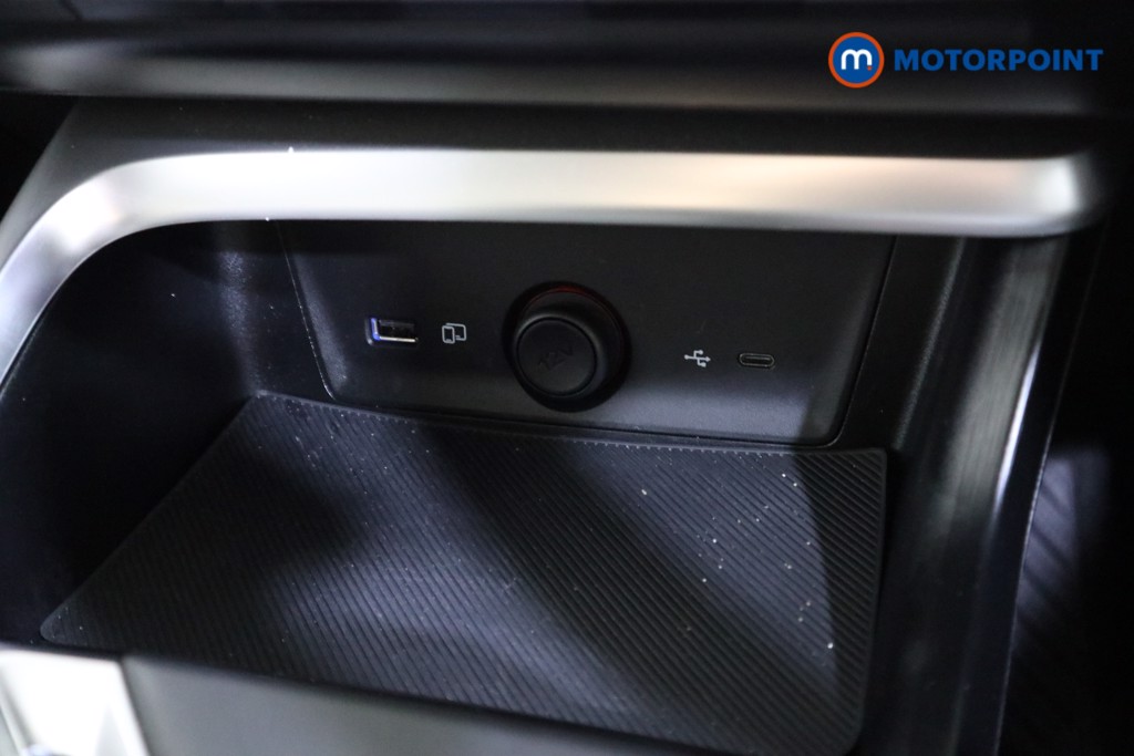 Mg Motor Uk ZS Trophy Automatic Petrol-Electric Hybrid SUV - Stock Number (1616868) - 7th supplementary image