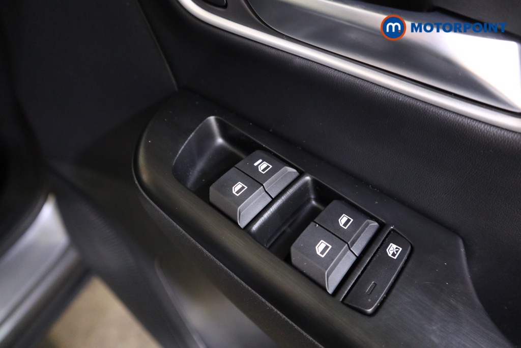 Mg Motor Uk ZS Trophy Automatic Petrol-Electric Hybrid SUV - Stock Number (1616868) - 13th supplementary image