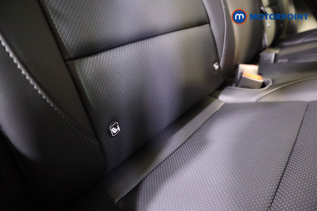 Mg Motor Uk ZS Trophy Automatic Petrol-Electric Hybrid SUV - Stock Number (1616868) - 17th supplementary image