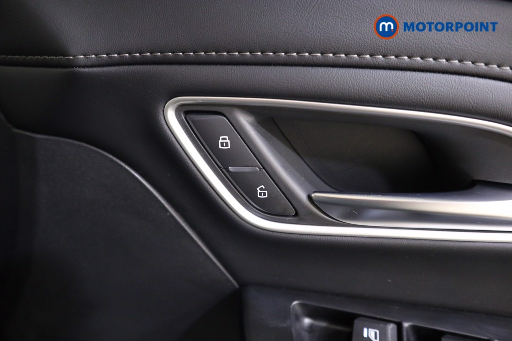 Mg Motor Uk ZS Trophy Automatic Petrol-Electric Hybrid SUV - Stock Number (1616898) - 14th supplementary image