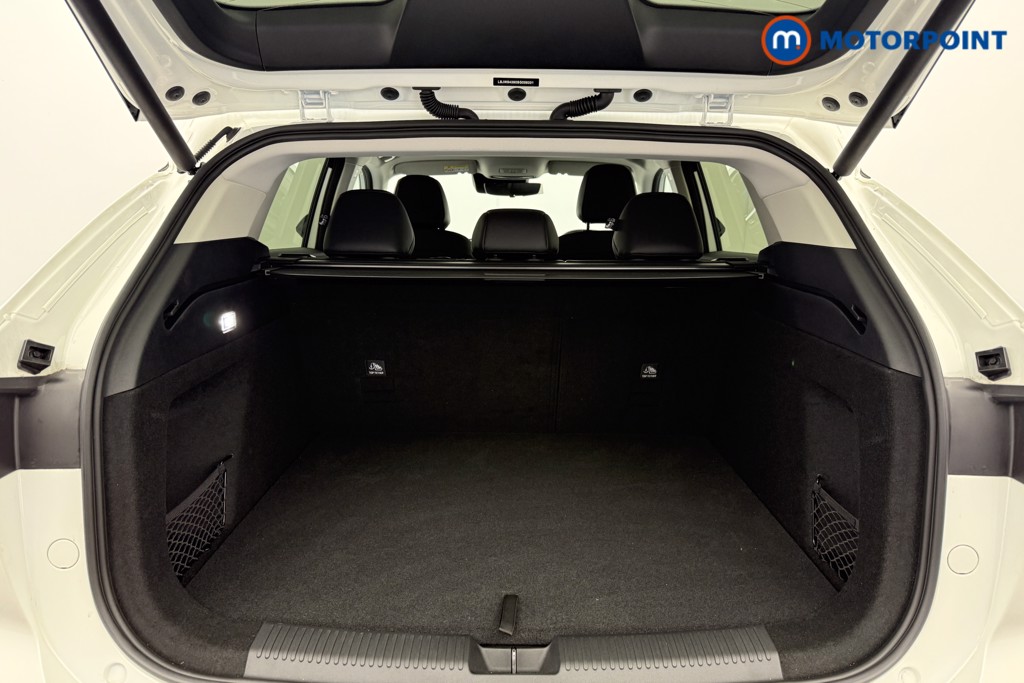 Mg Motor Uk HS Trophy Automatic Petrol-Electric Hybrid SUV - Stock Number (1616900) - 9th supplementary image