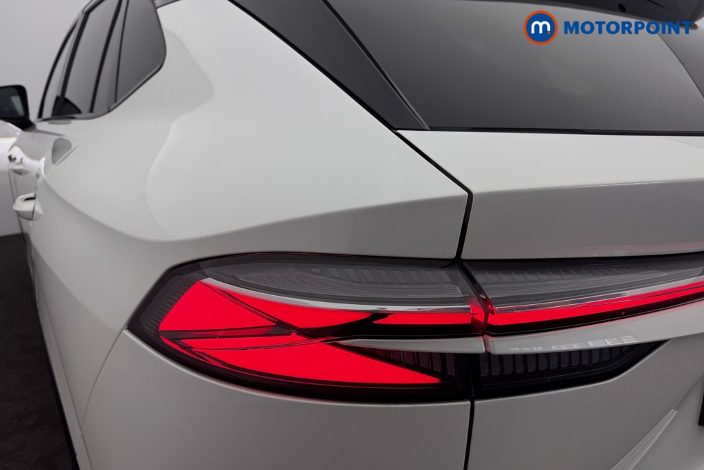 Mg Motor Uk HS Trophy Automatic Petrol-Electric Hybrid SUV - Stock Number (1616900) - 14th supplementary image