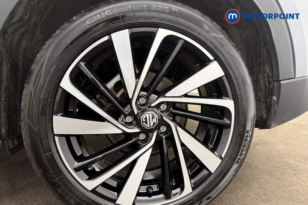 Mg Motor Uk ZS Trophy Automatic Petrol-Electric Hybrid SUV - Stock Number (1616915) - 13th supplementary image