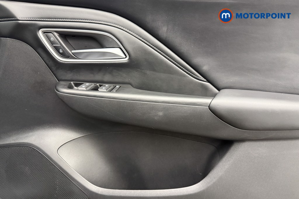 Mg Motor Uk ZS Trophy Automatic Petrol-Electric Hybrid SUV - Stock Number (1616915) - 19th supplementary image