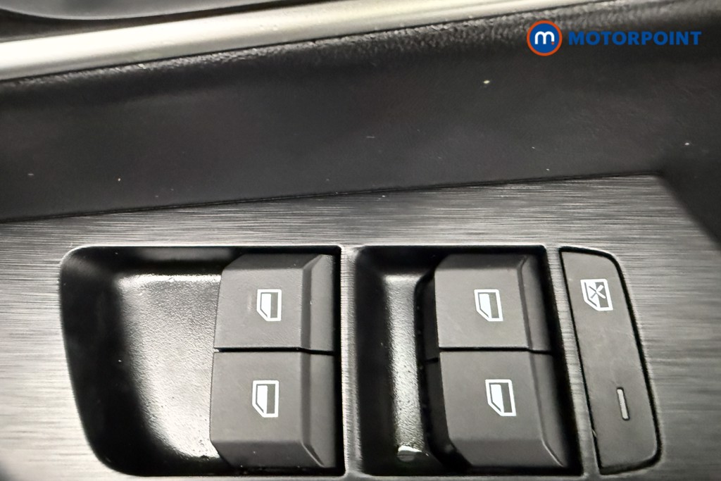 Mg Motor Uk ZS Trophy Automatic Petrol-Electric Hybrid SUV - Stock Number (1616915) - 20th supplementary image