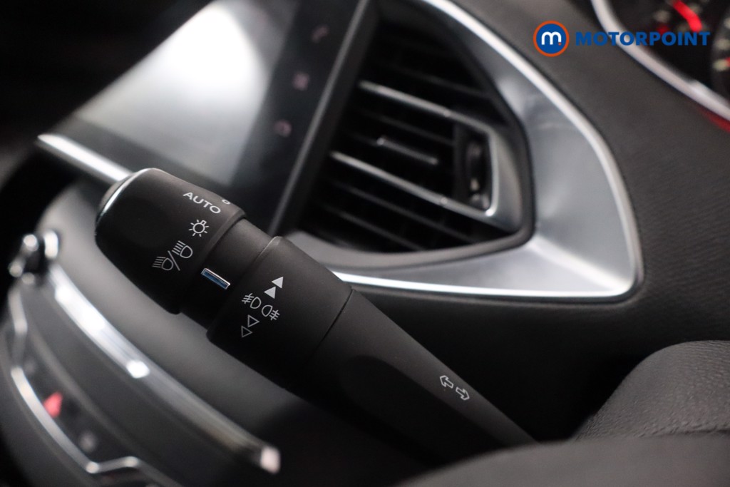 Peugeot 308 Allure Manual Petrol Hatchback - Stock Number (1617259) - 14th supplementary image