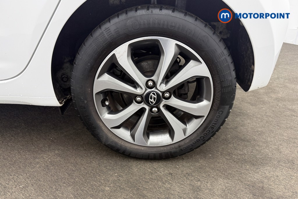 Hyundai I10 Play Manual Petrol Hatchback - Stock Number (1617343) - 24th supplementary image