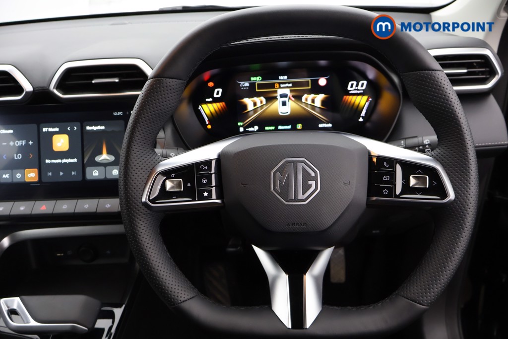 Mg Motor Uk ZS Trophy Automatic Petrol-Electric Hybrid SUV - Stock Number (1617557) - 1st supplementary image