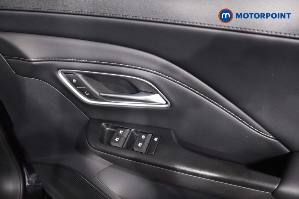 Mg Motor Uk ZS Trophy Automatic Petrol-Electric Hybrid SUV - Stock Number (1617680) - 25th supplementary image