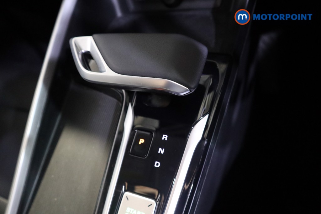 Mg Motor Uk ZS Trophy Automatic Petrol-Electric Hybrid SUV - Stock Number (1617694) - 9th supplementary image