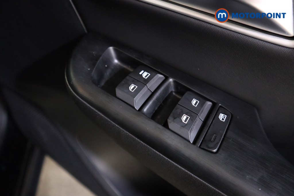 Mg Motor Uk ZS Trophy Automatic Petrol-Electric Hybrid SUV - Stock Number (1617694) - 14th supplementary image