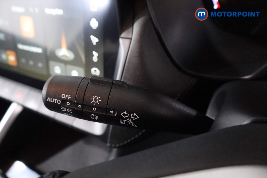 Mg Motor Uk ZS Trophy Automatic Petrol-Electric Hybrid SUV - Stock Number (1617735) - 14th supplementary image