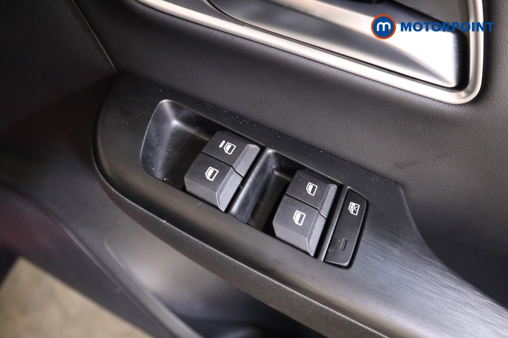 Mg Motor Uk ZS Trophy Automatic Petrol-Electric Hybrid SUV - Stock Number (1617750) - 15th supplementary image