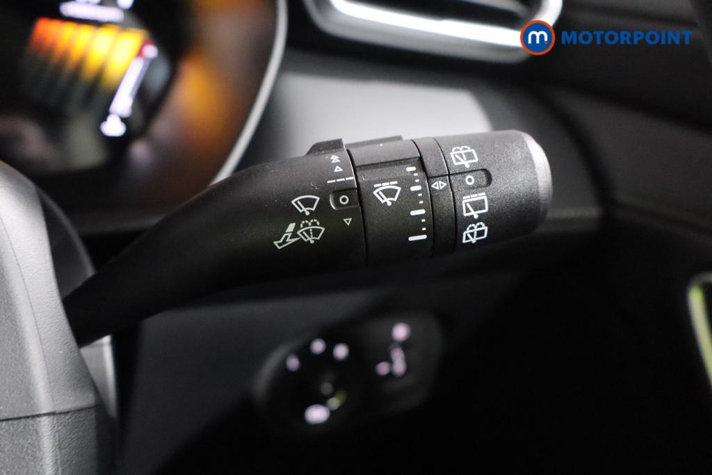 Mg Motor Uk ZS Trophy Automatic Petrol-Electric Hybrid SUV - Stock Number (1617767) - 13th supplementary image