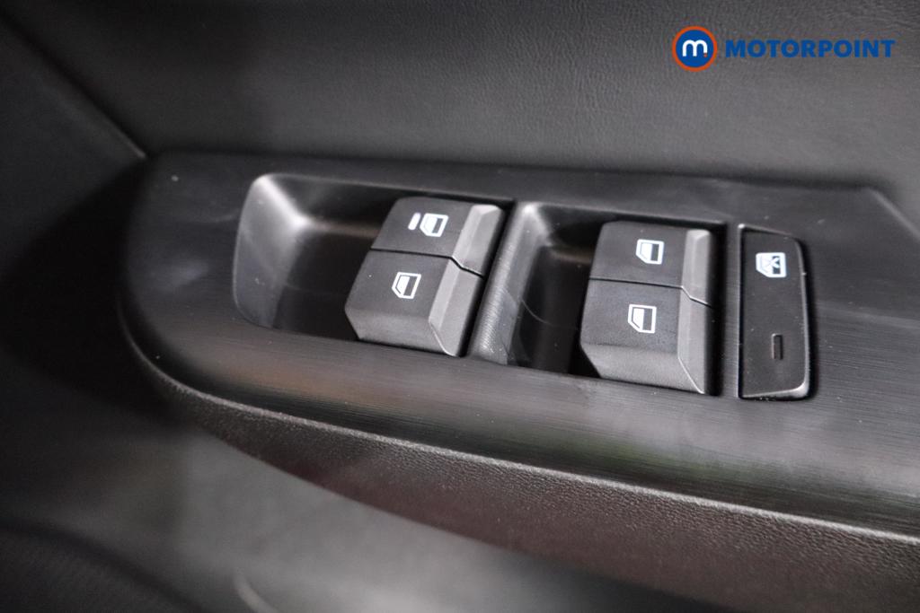 Mg Motor Uk ZS Trophy Automatic Petrol-Electric Hybrid SUV - Stock Number (1617767) - 15th supplementary image