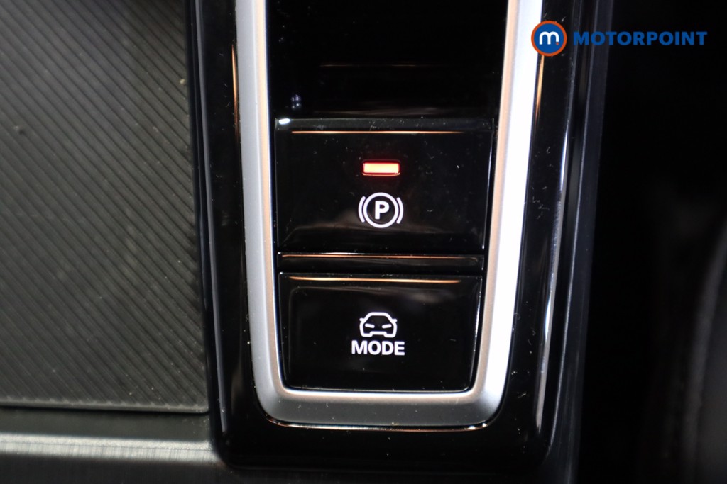 Mg Motor Uk ZS Trophy Automatic Petrol-Electric Hybrid SUV - Stock Number (1617805) - 9th supplementary image