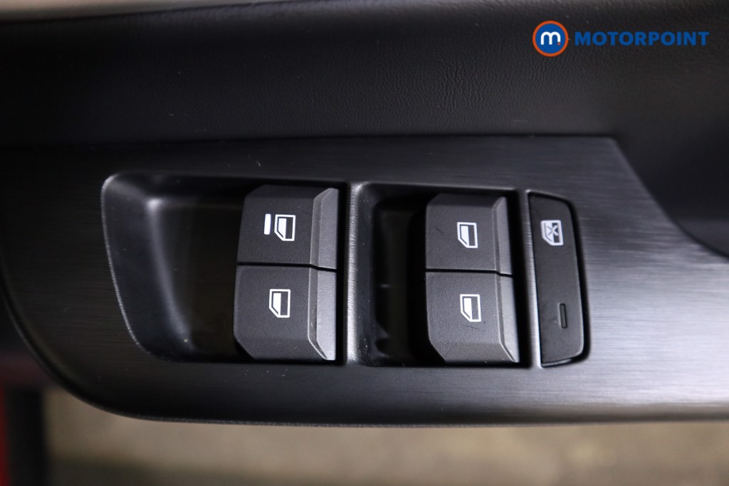 Mg Motor Uk ZS Trophy Automatic Petrol-Electric Hybrid SUV - Stock Number (1617805) - 13th supplementary image