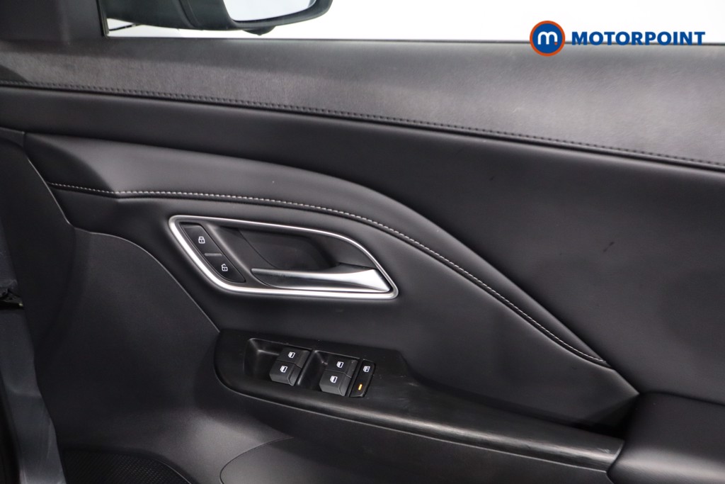 Mg Motor Uk ZS Trophy Automatic Petrol-Electric Hybrid SUV - Stock Number (1617859) - 25th supplementary image