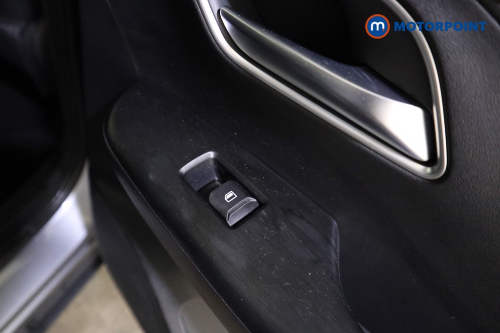 Mg Motor Uk ZS Trophy Automatic Petrol-Electric Hybrid SUV - Stock Number (1617865) - 21st supplementary image