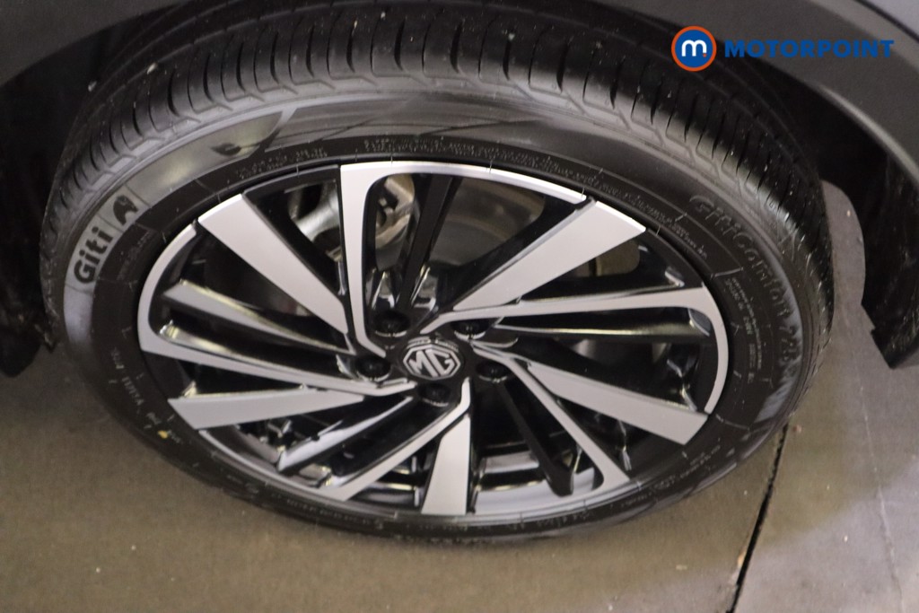 Mg Motor Uk ZS Trophy Automatic Petrol-Electric Hybrid SUV - Stock Number (1617929) - 9th supplementary image