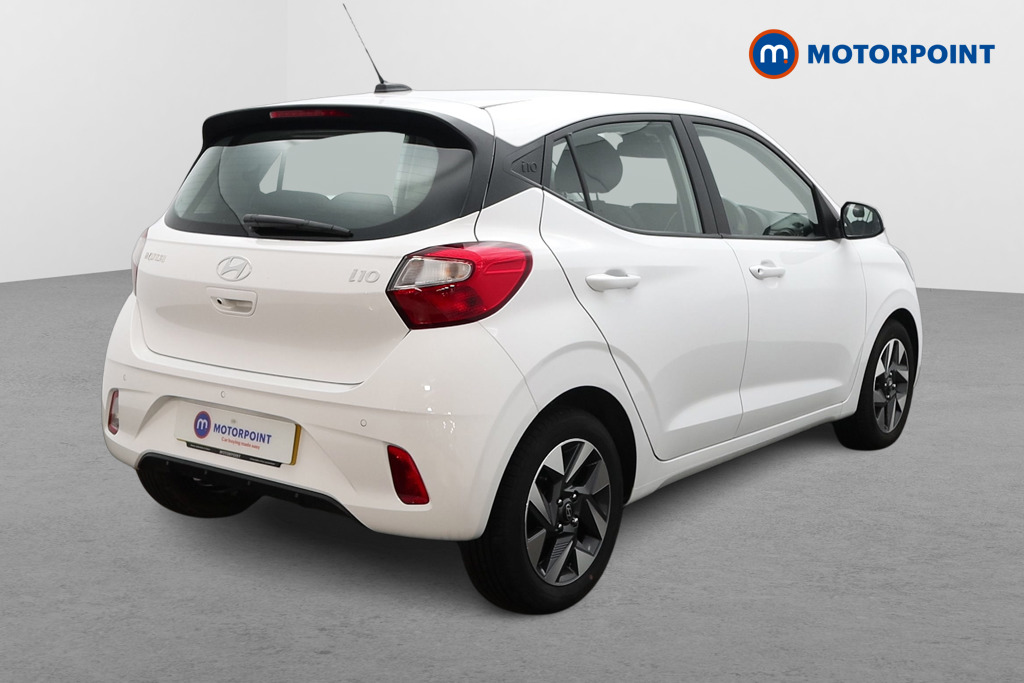 Hyundai I10 Advance Automatic Petrol Hatchback - Stock Number (1618048) - Drivers side rear corner