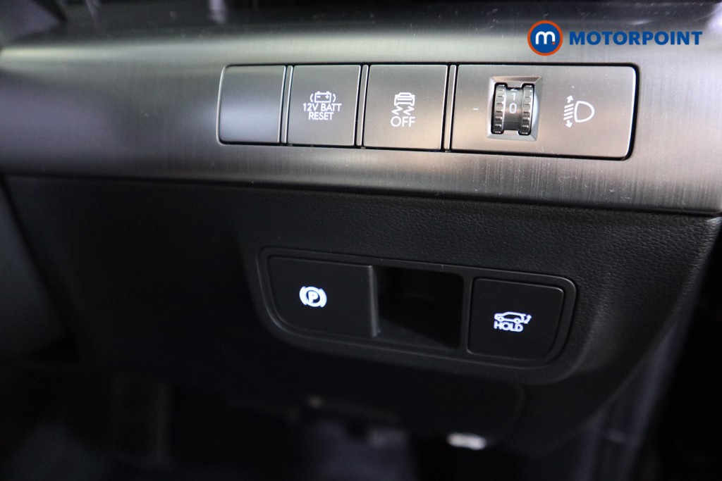 Hyundai Kona Ultimate Automatic Petrol-Electric Hybrid SUV - Stock Number (1618128) - 14th supplementary image