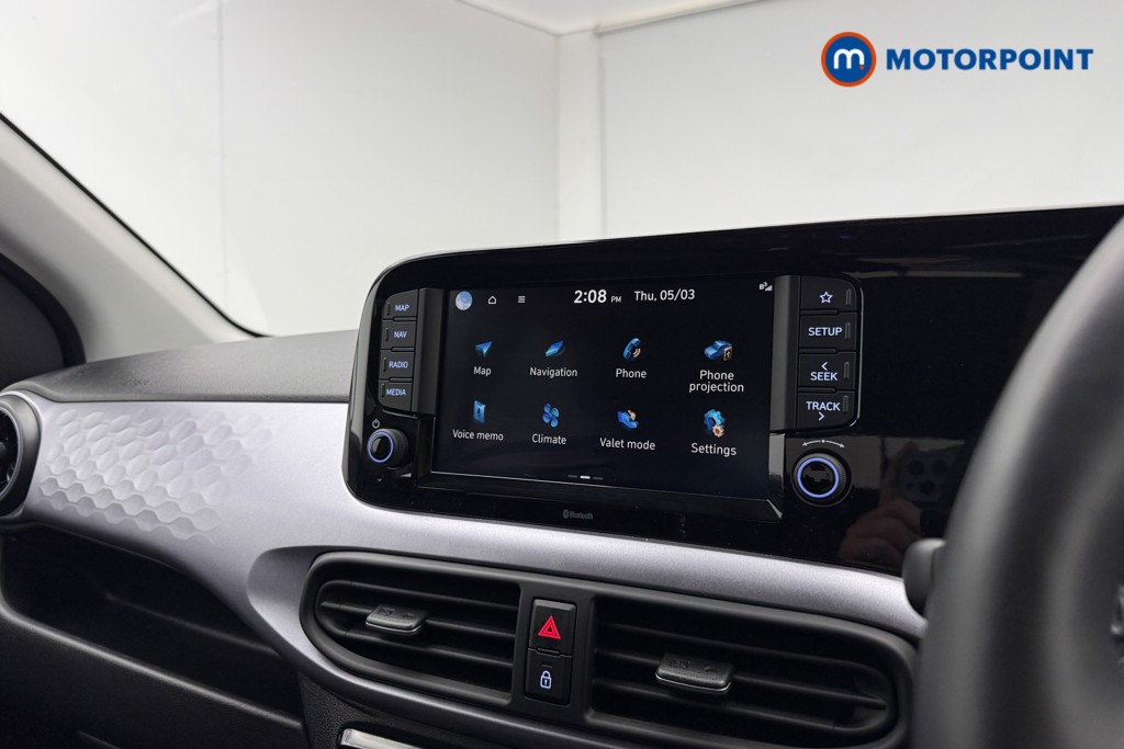 Hyundai I10 Premium Automatic Petrol Hatchback - Stock Number (1618130) - 10th supplementary image