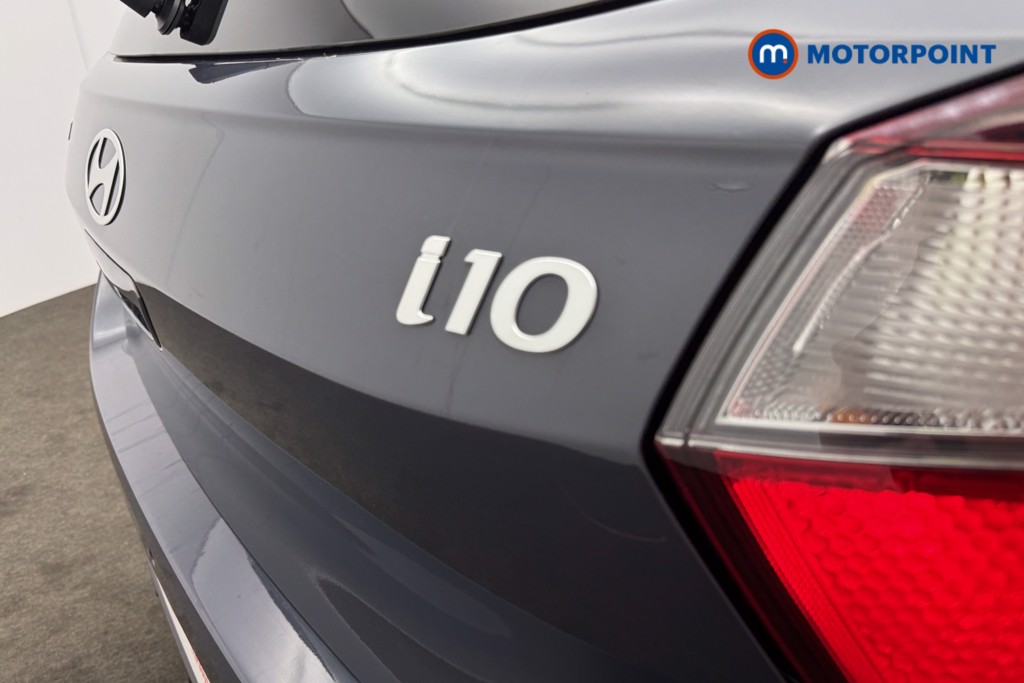 Hyundai I10 Premium Automatic Petrol Hatchback - Stock Number (1618130) - 19th supplementary image
