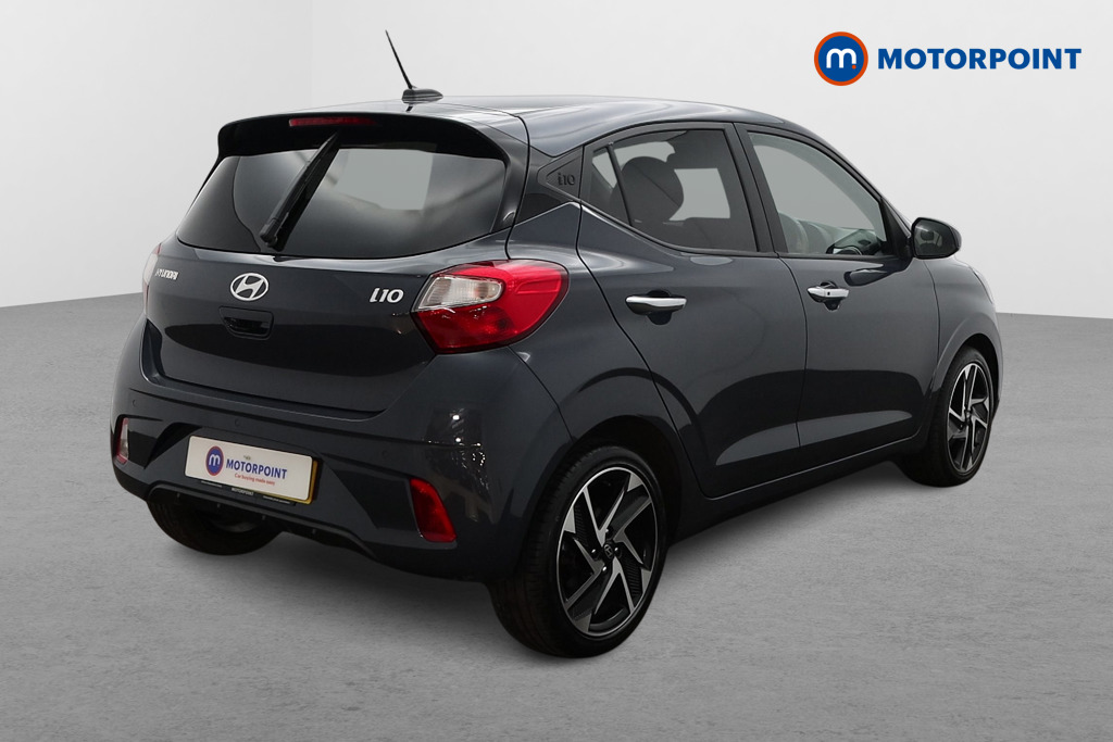 Hyundai I10 Premium Automatic Petrol Hatchback - Stock Number (1618130) - Drivers side rear corner