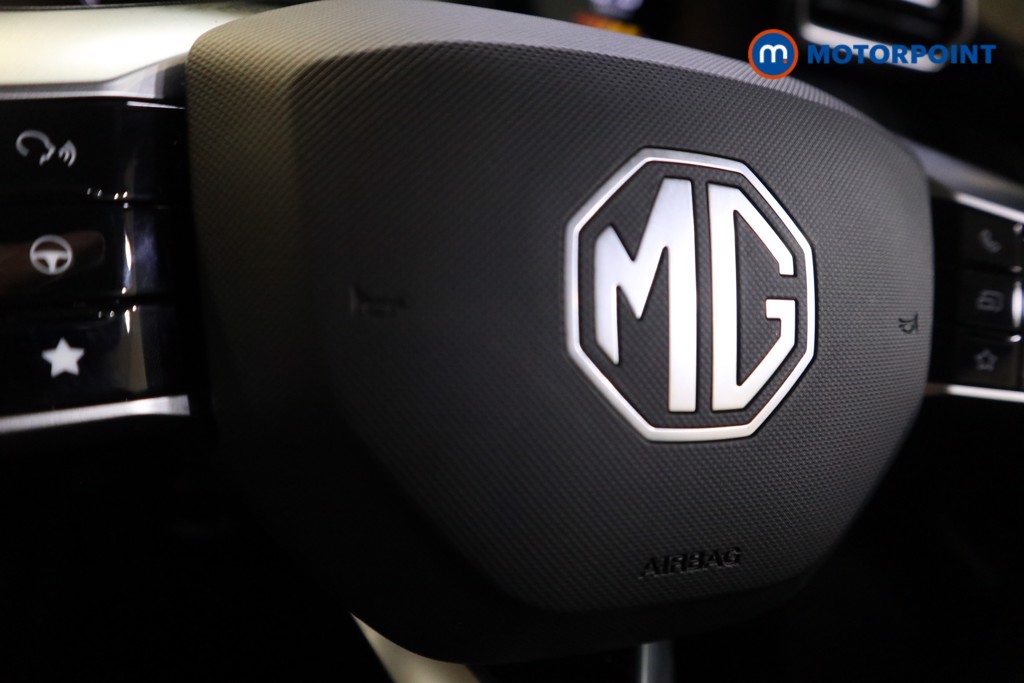 Mg Motor Uk ZS Trophy Automatic Petrol-Electric Hybrid SUV - Stock Number (1618186) - 5th supplementary image