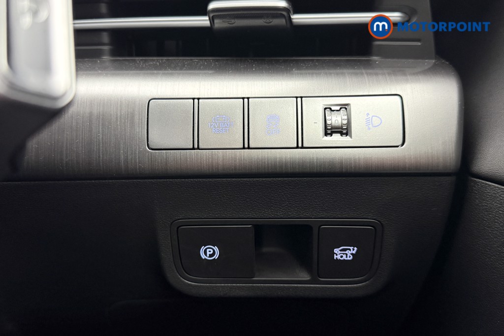 Hyundai Kona Ultimate Automatic Petrol-Electric Hybrid SUV - Stock Number (1618195) - 18th supplementary image