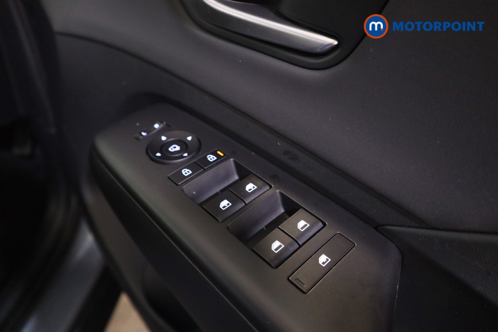 Hyundai Kona Ultimate Automatic Petrol-Electric Hybrid SUV - Stock Number (1618280) - 15th supplementary image