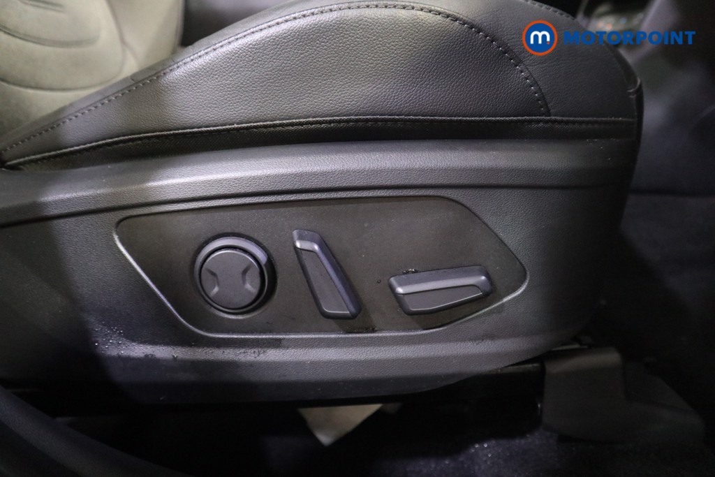 Hyundai Tucson Premium Automatic Petrol-Electric Hybrid SUV - Stock Number (1618308) - 17th supplementary image