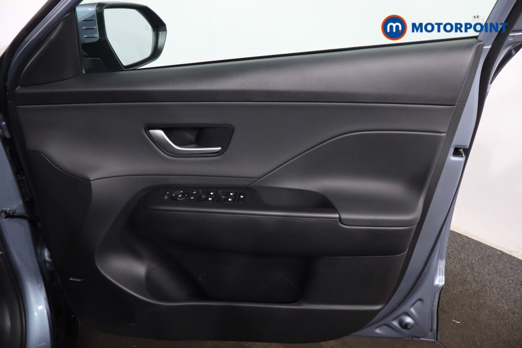 Hyundai Kona Ultimate Automatic Petrol-Electric Hybrid SUV - Stock Number (1618315) - 26th supplementary image