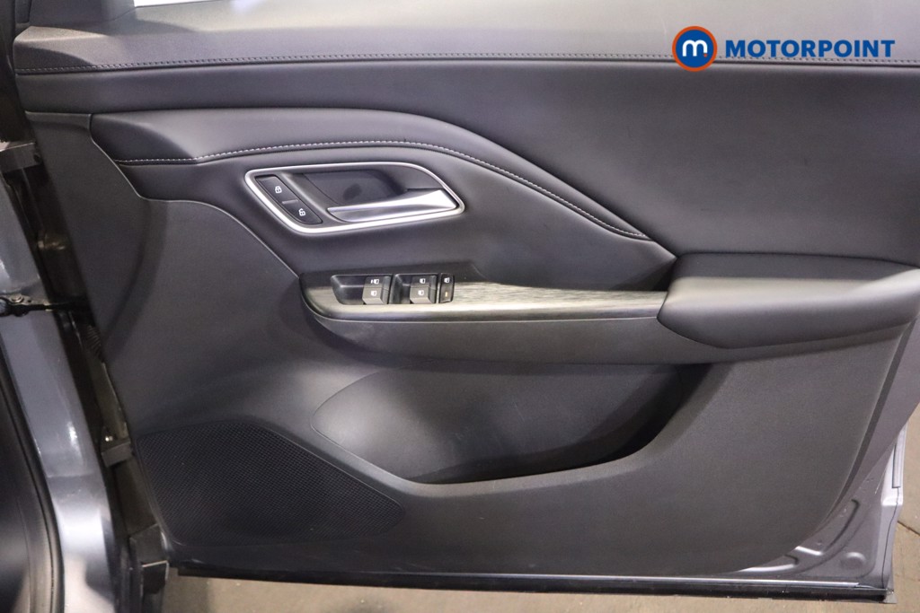 Mg Motor Uk ZS Trophy Automatic Petrol-Electric Hybrid SUV - Stock Number (1618327) - 13th supplementary image