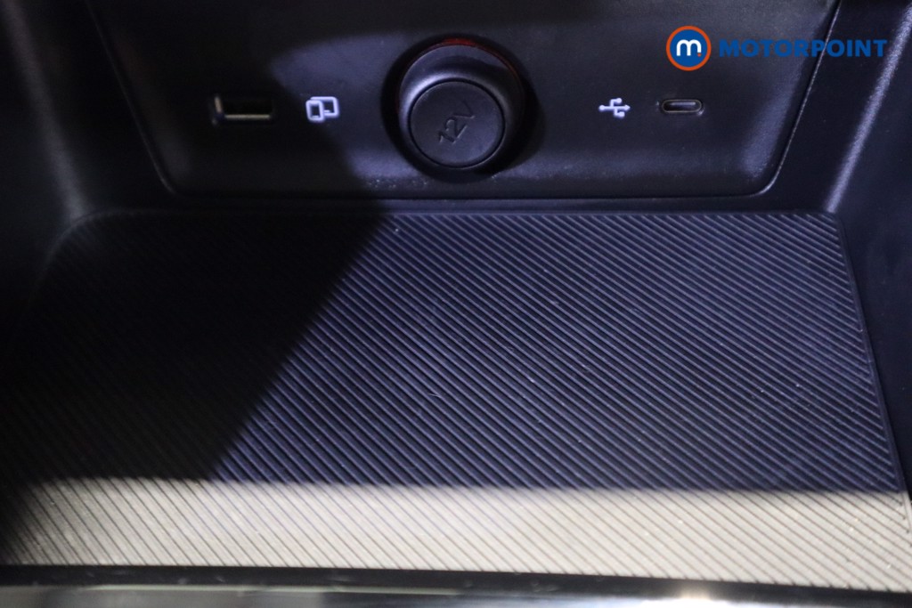 Mg Motor Uk ZS Trophy Automatic Petrol-Electric Hybrid SUV - Stock Number (1618327) - 20th supplementary image