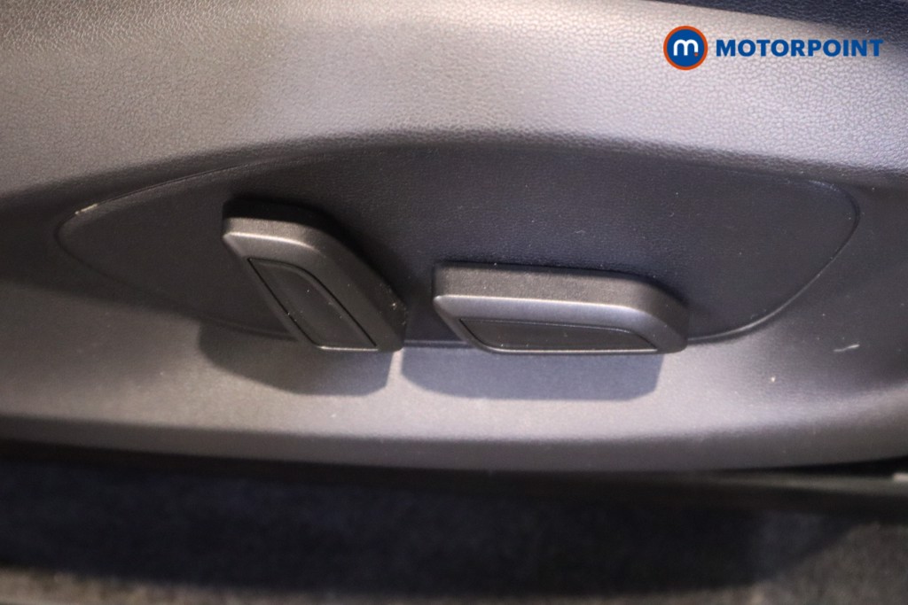 Mg Motor Uk ZS Trophy Automatic Petrol-Electric Hybrid SUV - Stock Number (1618395) - 16th supplementary image