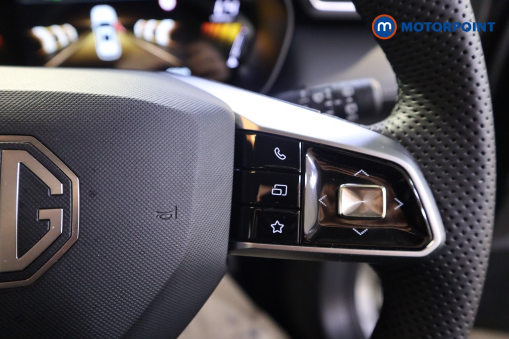 Mg Motor Uk ZS Trophy Automatic Petrol-Electric Hybrid SUV - Stock Number (1618397) - 6th supplementary image