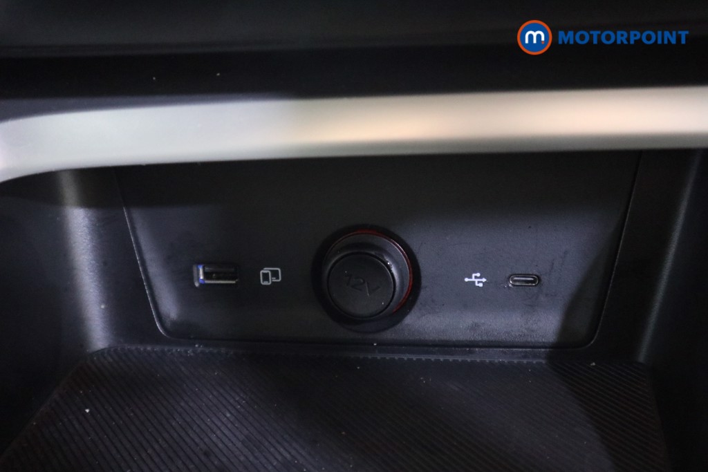 Mg Motor Uk ZS Trophy Automatic Petrol-Electric Hybrid SUV - Stock Number (1618397) - 7th supplementary image