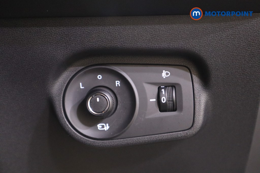 Mg Motor Uk ZS Trophy Automatic Petrol-Electric Hybrid SUV - Stock Number (1618397) - 10th supplementary image