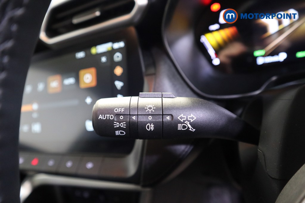 Mg Motor Uk ZS Trophy Automatic Petrol-Electric Hybrid SUV - Stock Number (1618397) - 12th supplementary image