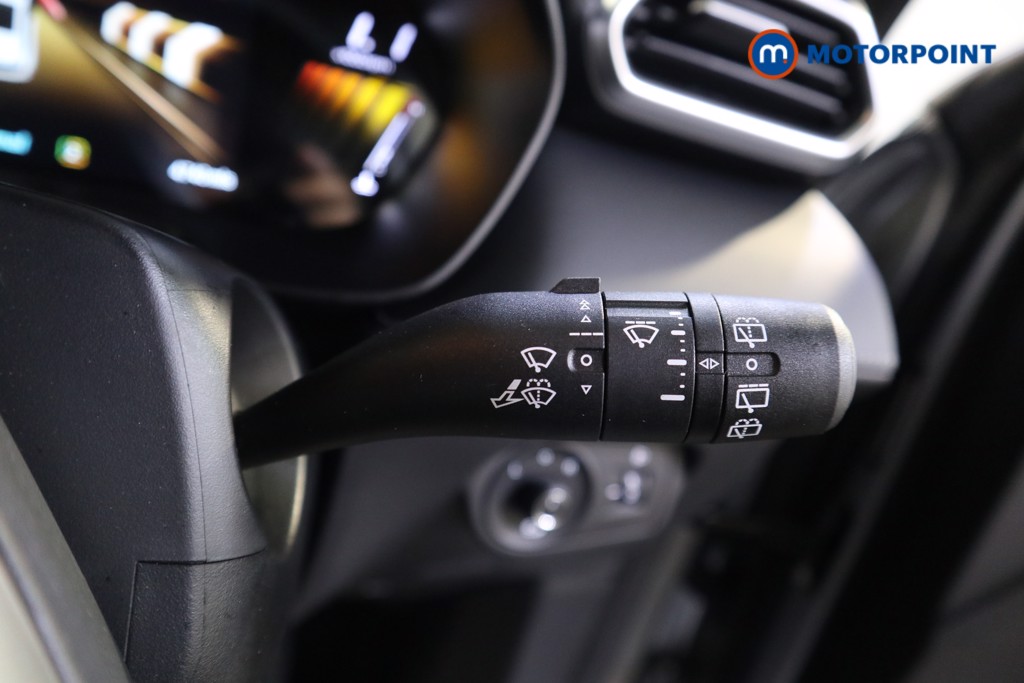 Mg Motor Uk ZS Trophy Automatic Petrol-Electric Hybrid SUV - Stock Number (1618397) - 13th supplementary image