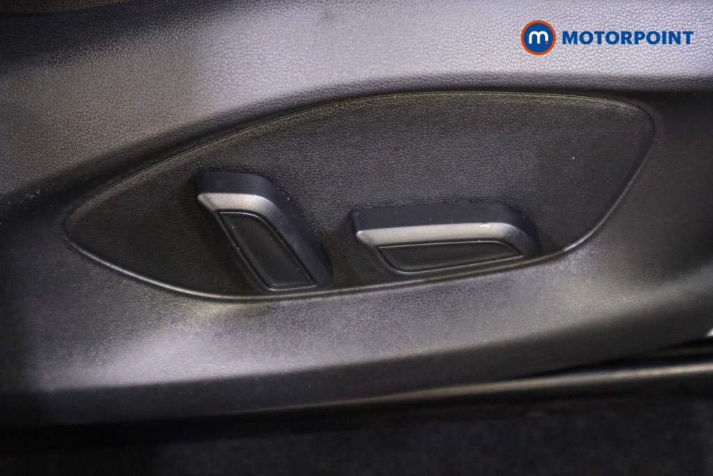 Mg Motor Uk ZS Trophy Automatic Petrol-Electric Hybrid SUV - Stock Number (1618397) - 16th supplementary image