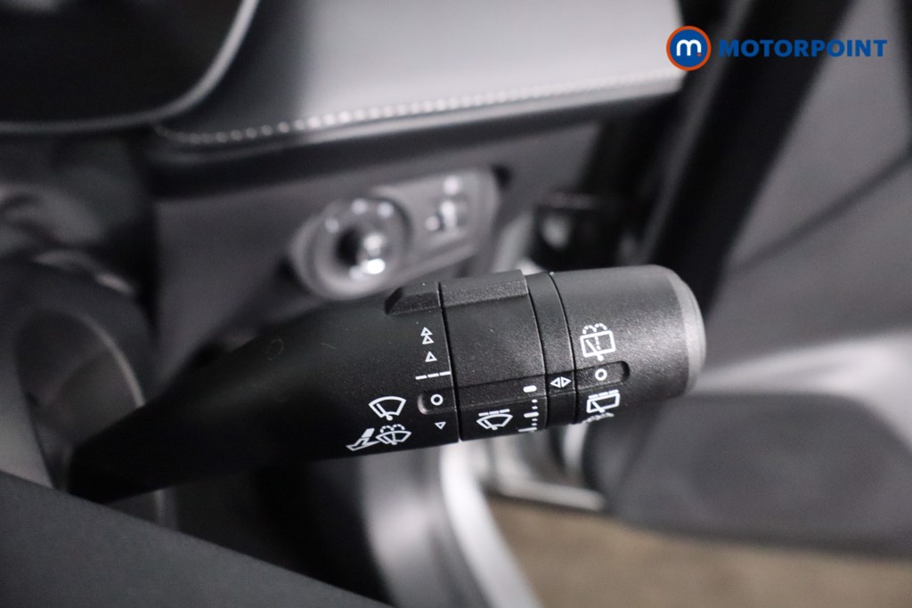 Mg Motor Uk ZS Trophy Automatic Petrol-Electric Hybrid SUV - Stock Number (1618411) - 15th supplementary image