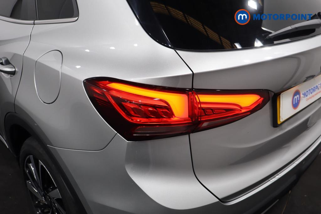 Mg Motor Uk ZS Trophy Automatic Petrol-Electric Hybrid SUV - Stock Number (1618421) - 21st supplementary image