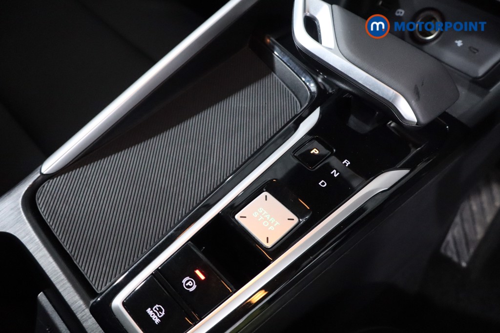 Mg Motor Uk ZS Trophy Automatic Petrol-Electric Hybrid SUV - Stock Number (1618423) - 18th supplementary image