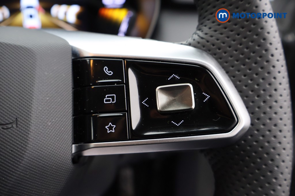 Mg Motor Uk ZS Trophy Automatic Petrol-Electric Hybrid SUV - Stock Number (1618448) - 8th supplementary image